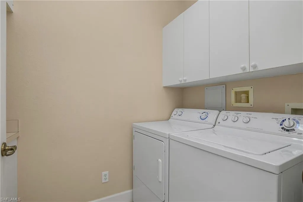 9533 Cypress Hammock CIR, Estero, FL 34135,225062417