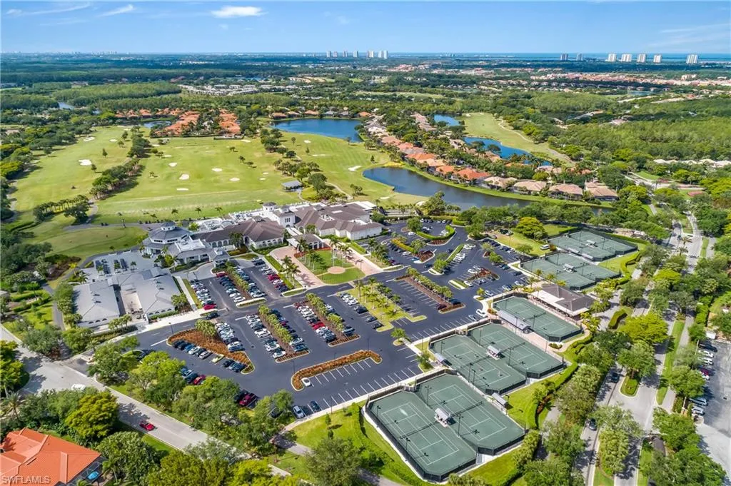 9533 Cypress Hammock CIR, Estero, FL 34135,225062417
