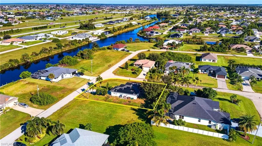 249 Nw 29th Pl, Cape Coral, Florida 33993