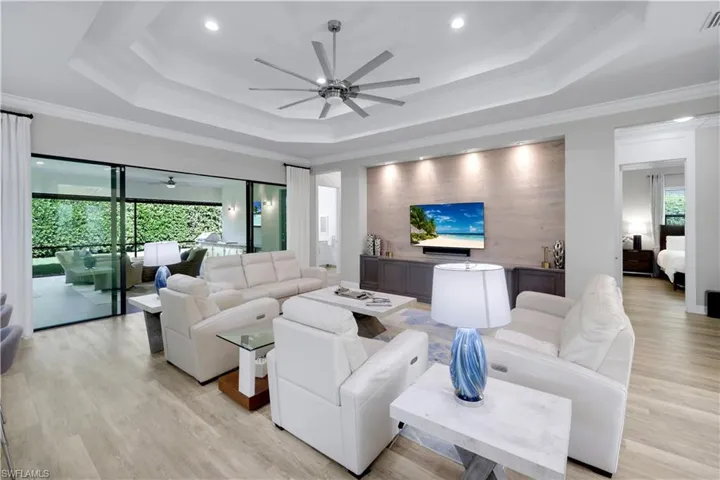 3927 Torrens Ct, Naples, Florida 34119