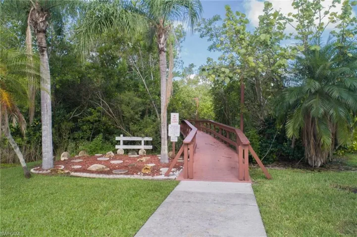 Nature Path to Lake