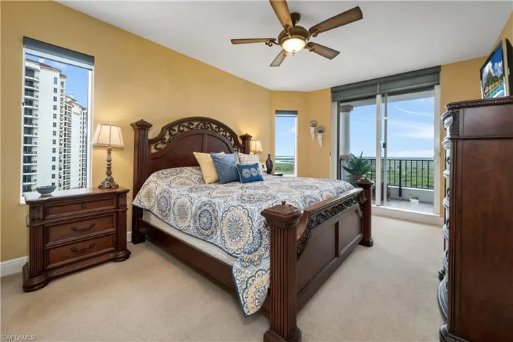 1060  Borghese  LN, Naples, FL 34114
