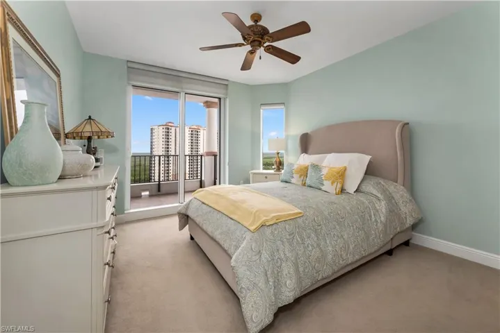 1060  Borghese  LN, Naples, FL 34114