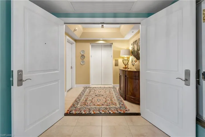 1060  Borghese  LN, Naples, FL 34114