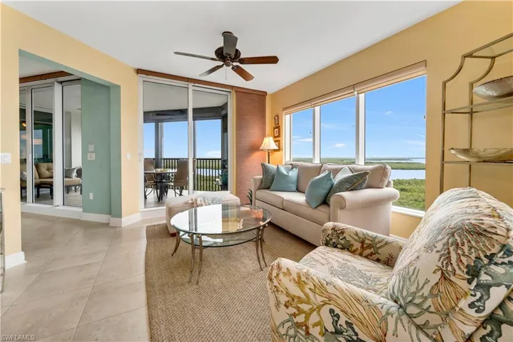 1060  Borghese  LN, Naples, FL 34114