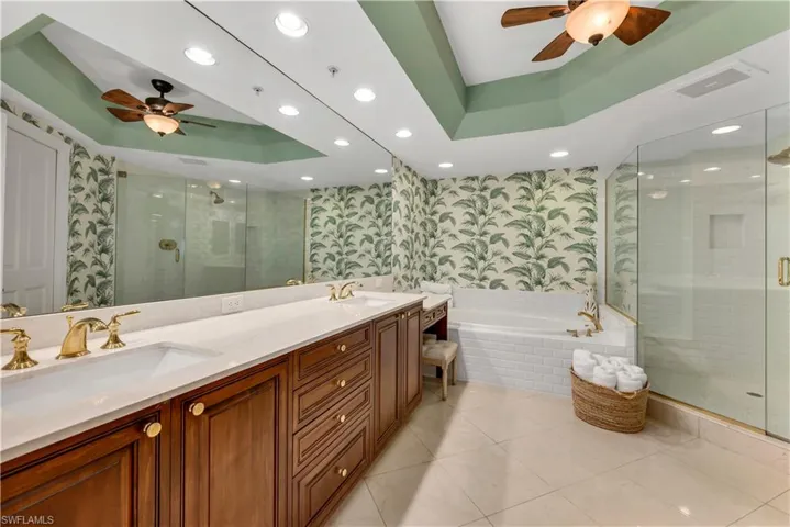 1060  Borghese  LN, Naples, FL 34114