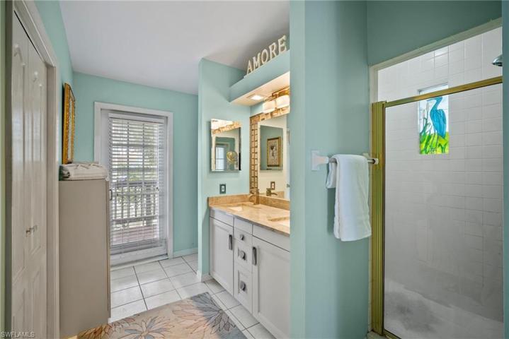 97  Shores  AVE, Naples, FL 34110