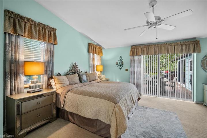 97  Shores  AVE, Naples, FL 34110