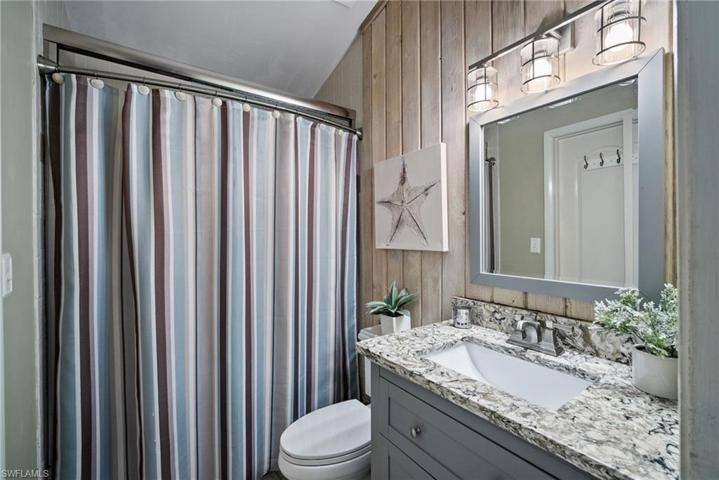 97  Shores  AVE, Naples, FL 34110