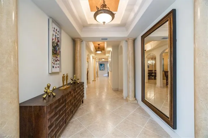 Grand Corridor