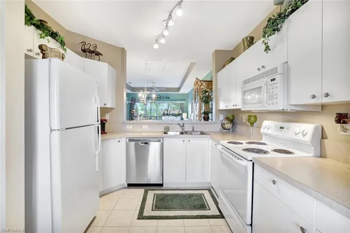 7835  Regal Heron  CIR, Naples, FL 34104