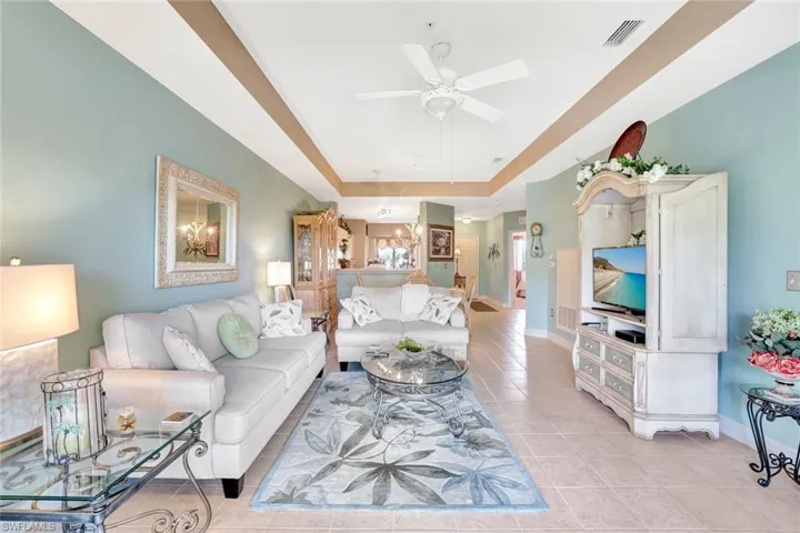 7835  Regal Heron  CIR, Naples, FL 34104