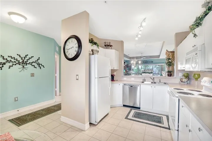 7835  Regal Heron  CIR, Naples, FL 34104