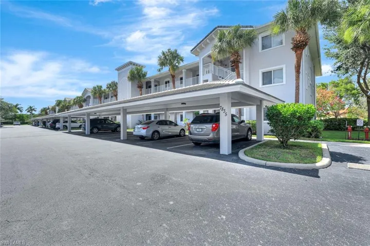 7835  Regal Heron  CIR, Naples, FL 34104