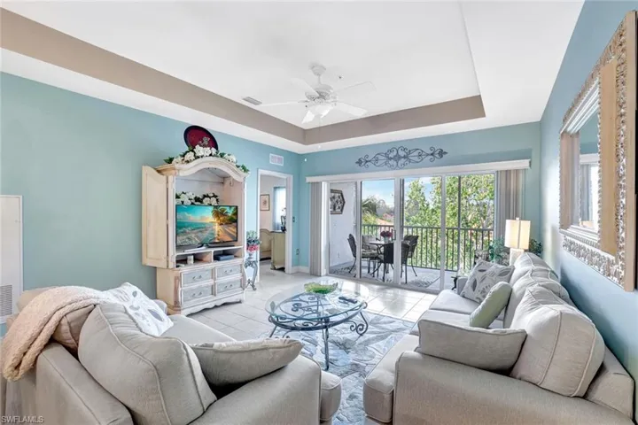 7835  Regal Heron  CIR, Naples, FL 34104