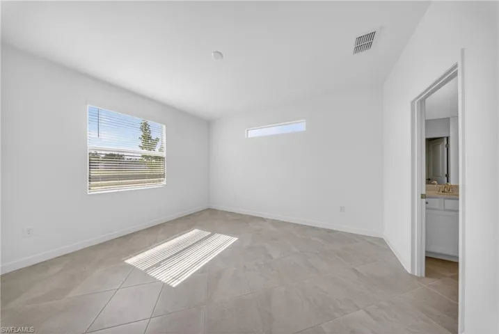 20559 Hazelnut Ct S, Lehigh Acres, Florida 33976