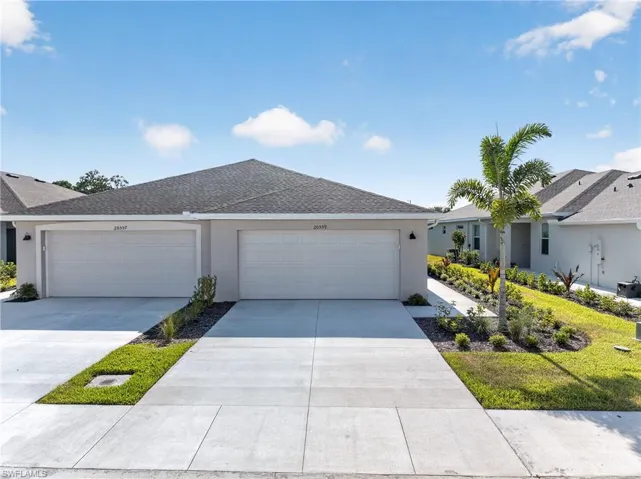 20559 Hazelnut Ct S, Lehigh Acres, Florida 33976