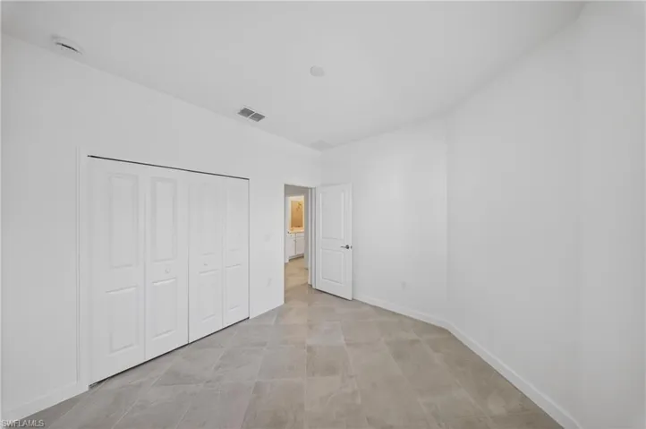 20559 Hazelnut Ct S, Lehigh Acres, Florida 33976