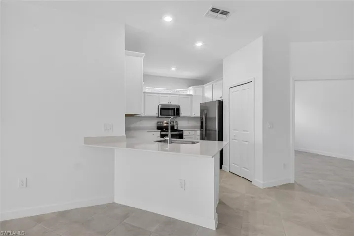 20559 Hazelnut Ct S, Lehigh Acres, Florida 33976