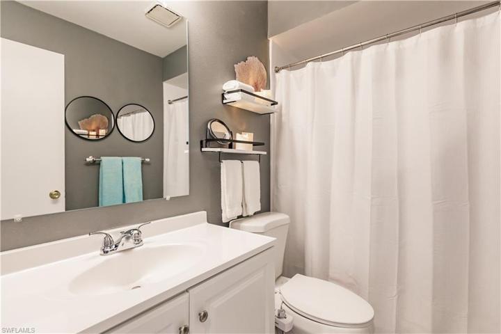 4641 SW Santa Barbara PL #4