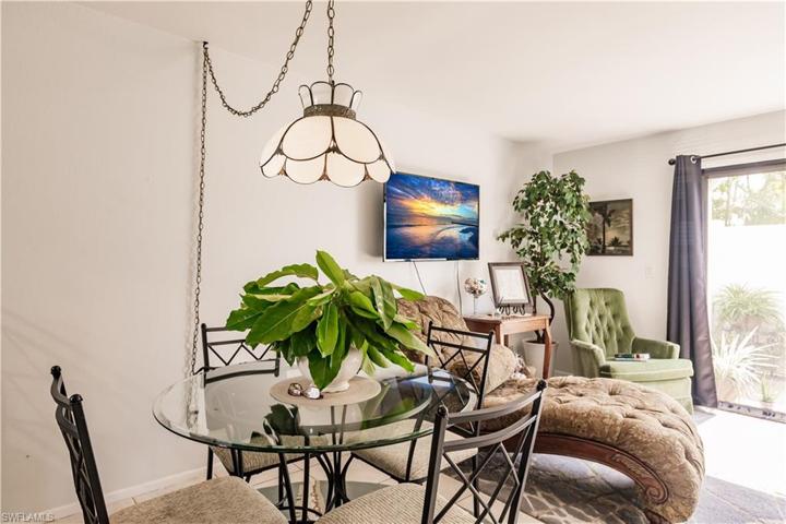 4641 SW Santa Barbara PL #4