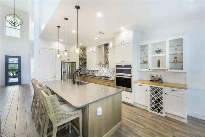 Soaring Two Story Foyer