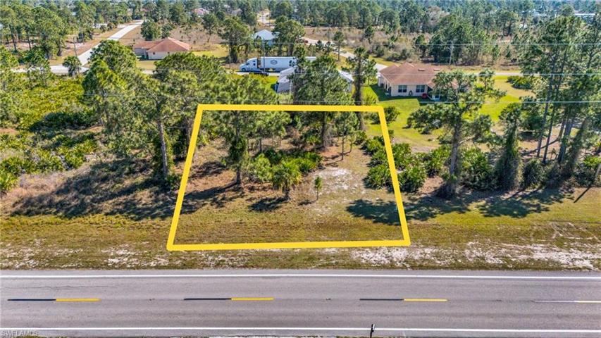847  Bell S BLVD, LEHIGH ACRES, FL 33974