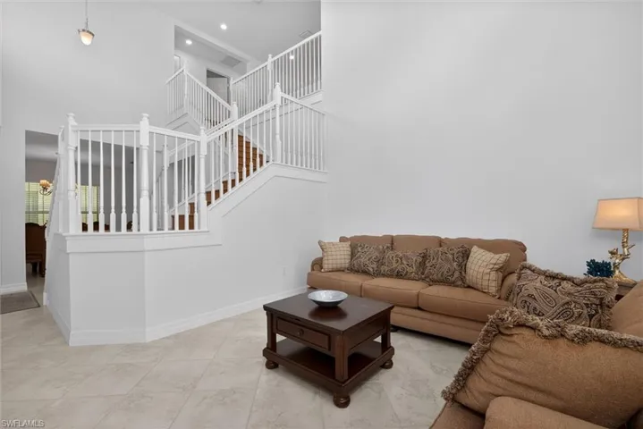 3296 Pacific Dr, Naples, Florida 34119