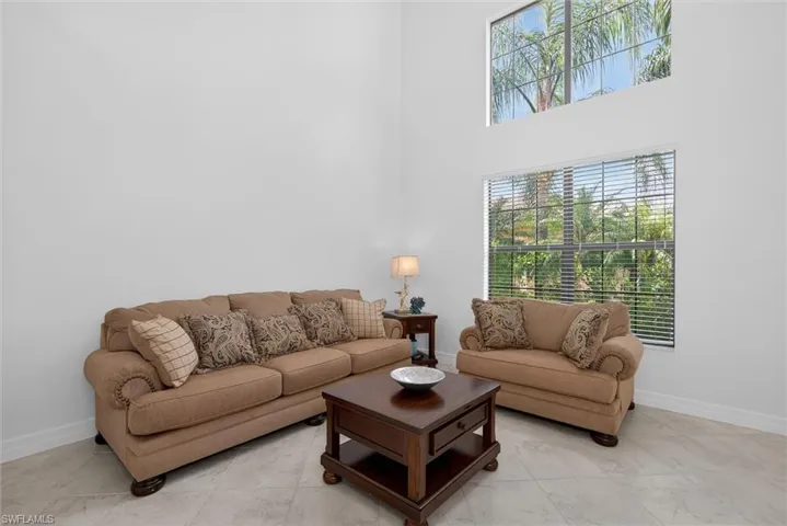 3296 Pacific Dr, Naples, Florida 34119