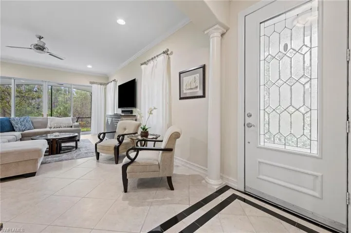 2809 Tiburon Blvd E 2-101, Naples, Florida 34109