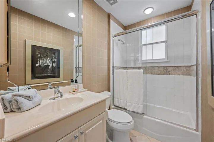 2809 Tiburon Blvd E 2-101, Naples, Florida 34109