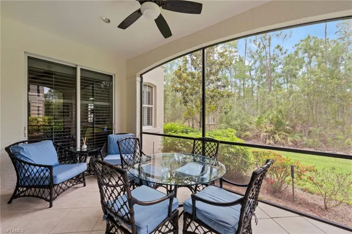 2809 Tiburon Blvd E 2-101, Naples, Florida 34109