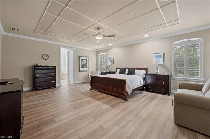 2809 Tiburon Blvd E 2-101, Naples, Florida 34109