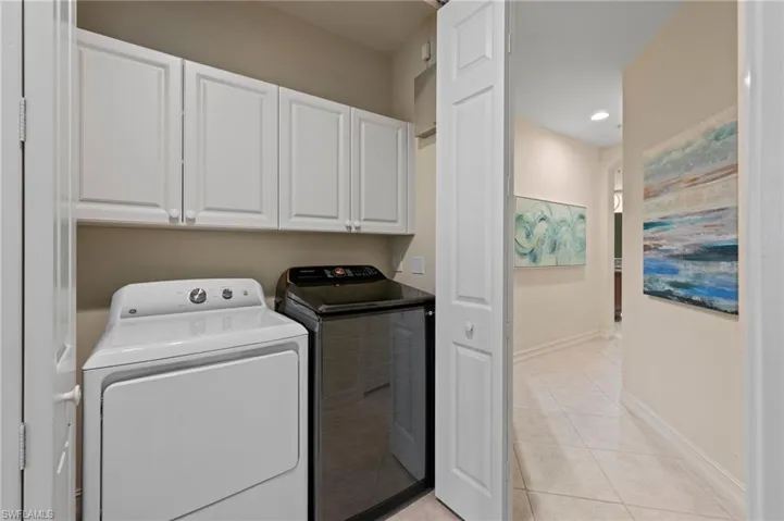2809 Tiburon Blvd E 2-101, Naples, Florida 34109