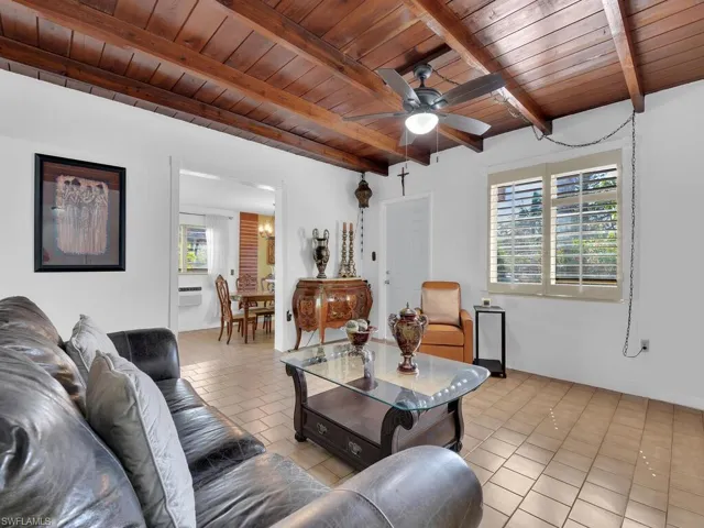 1227 Trail Terrace Dr, Naples Fl 34103