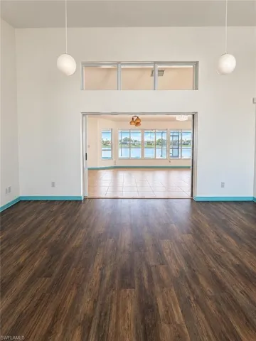 1823 4th St, Cape Coral, Florida 33990