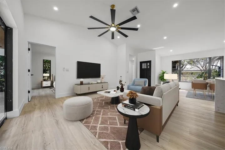 18906 Cypress View Dr, Fort Myers, Florida 33967