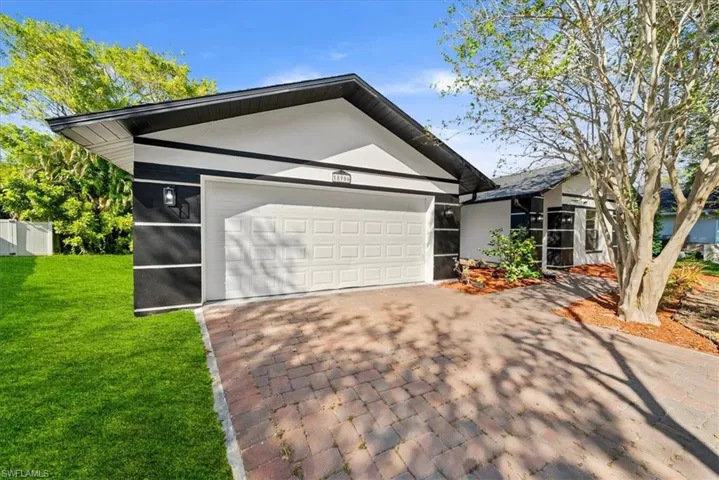 18906 Cypress View Dr, Fort Myers, Florida 33967
