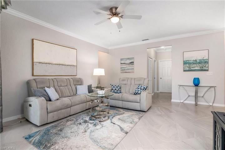314 Emerald Bay CIR # I3, NAPLES FL 34110