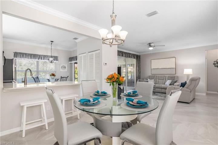 314 Emerald Bay CIR # I3, NAPLES FL 34110