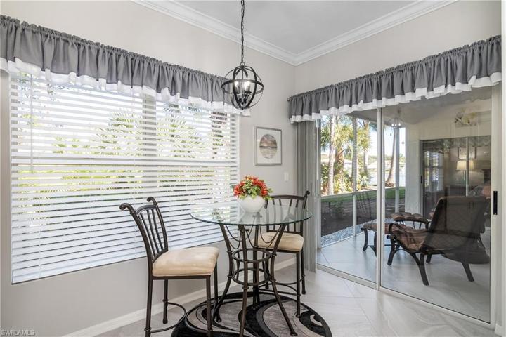 314 Emerald Bay CIR # I3, NAPLES FL 34110