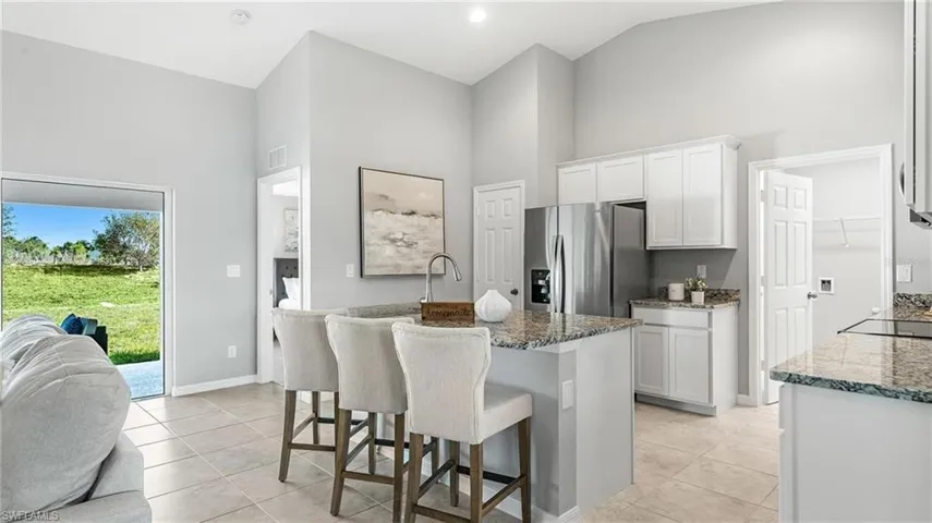 303 Ne 16th Ter, Cape Coral Fl 33909