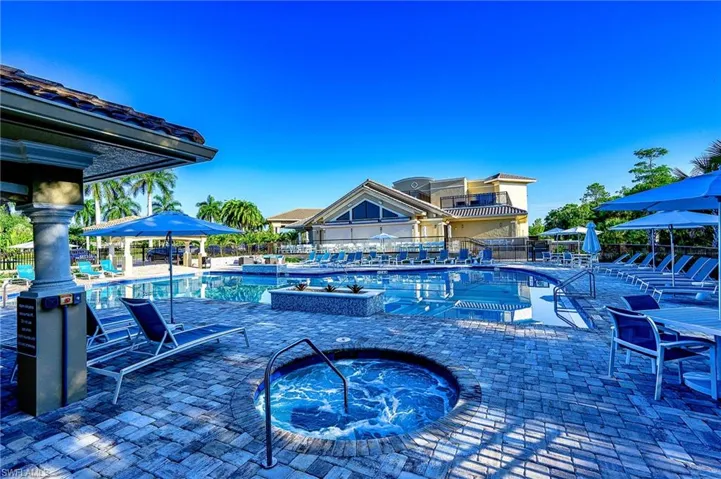 3830  Sawgrass  WAY, Naples, FL 34112