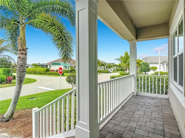 Nice front balcony to sit out on.