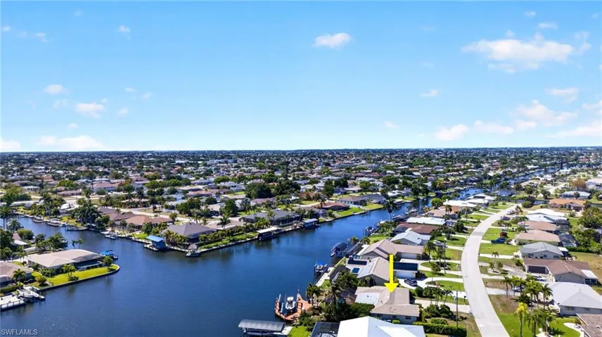 3810 Se 1st Pl, Cape Coral, Florida 33904