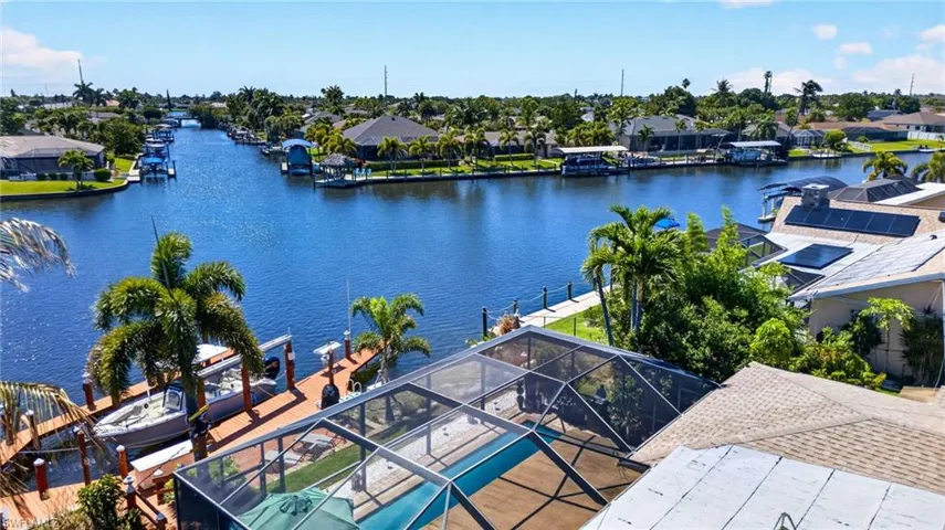 3810 Se 1st Pl, Cape Coral, Florida 33904