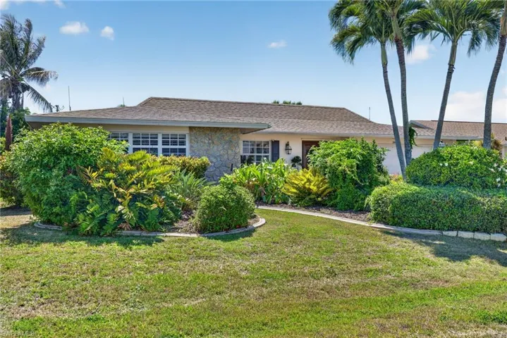 3810 Se 1st Pl, Cape Coral, Florida 33904