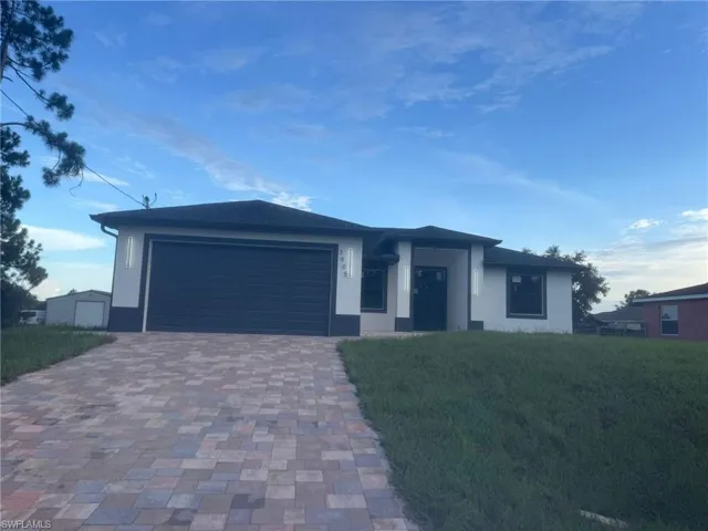 3905 33rd ST, Lehigh Acres, FL 33976,225063754