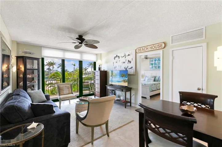 180 Seaview Ct 314, Marco Island, Florida 34145
