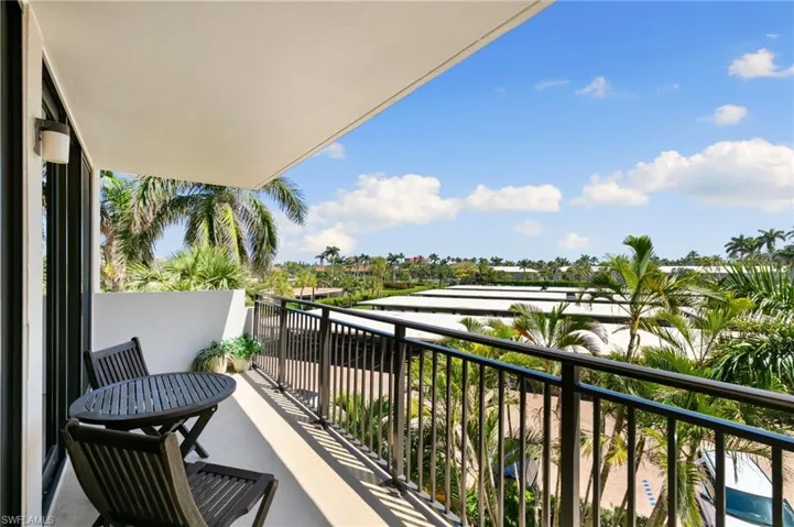 180 Seaview Ct 314, Marco Island, Florida 34145